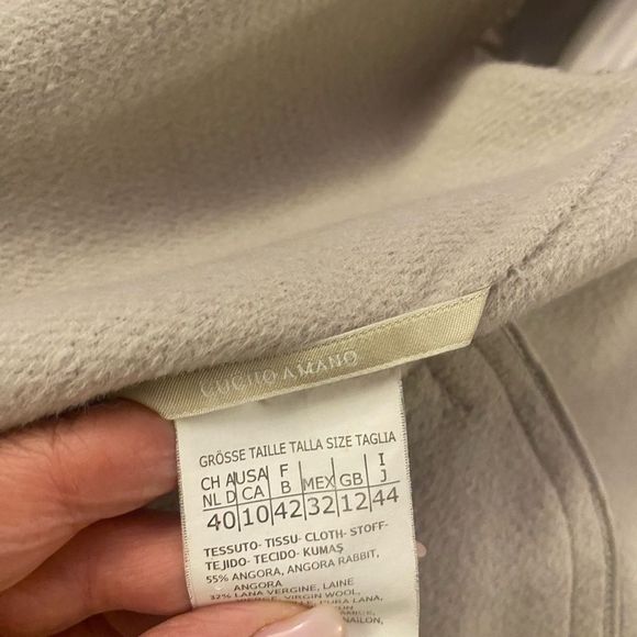 MaxMara Cream Trench Coat with Hood - Picture 12 of 13